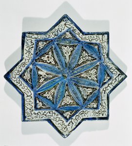 Telha dourada folheada em forma de estrela em forma de estrela no estilo de Takht-e Solaiman, do século XIII a XIV (cerâmica) de Islamic School