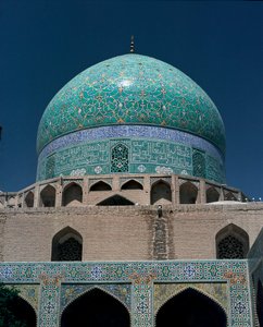 Vista da Mesquita Shah (também conhecida como Mesquita do Imã) de Islamic School