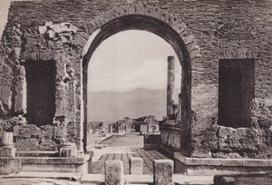 Arco Di Nerone, Arco de Nero (foto a p-b) de Italian Photographer