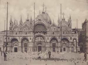 Igreja de São Marcos (foto a p/b) de Italian Photographer