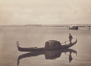 Gôndola And Bridge Road (foto a p/b) de Italian Photographer