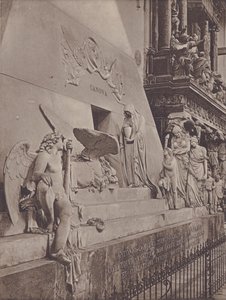 Monumento A Canova (foto a p/b) de Italian Photographer