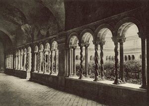 Basílica de S Pauls, o claustro de Italian Photographer