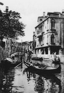 Veneza, Rio Priuli (foto a p/b) de Italian Photographer