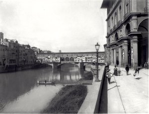Ponte Vecchio e a fachada do Uffizi de Italian Photographer Italian Photographer