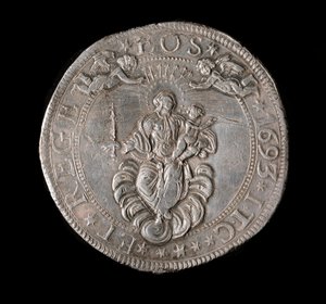 Moeda da República de Genes: moeda de prata de cinco ecus. Diam. 61 mm. 1693. Atrás. Genes Musei di Strada Nuova de Italian School