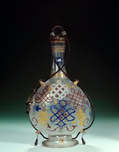 Arte italiana: garrafa de vidro com decorações em policromia. Feito em Itália. Paris do século XVI, Museu do Louvre de Italian School