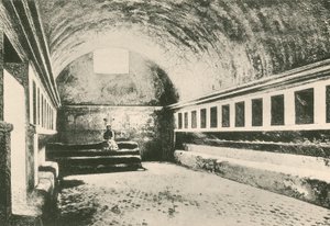O Frigidarium de Womans nos banhos Stabian, como é (gravure) de Italian School