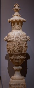 Vaso com uma cena clássica: o Sacrifício de Polixena, c.1825 (alabastro) de Italian School