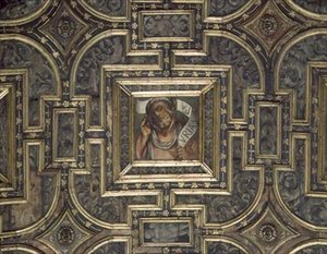 Vista do teto apainelado com painéis pintados de Pier Maria Pennacchi (1464-1514/15) (madeira) de Italian School