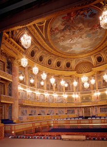 Vista do interior da Royal Opera of Versailles realizada por Ange-Jacques Gabriel (1698-1782) Século XVIII Versailles
