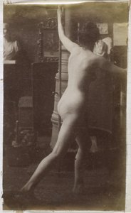 Estudo de uma modelo feminina nua, vista por trás, no estúdio de Jacques de Lalaing de Jacques Lalaing (attributed to)