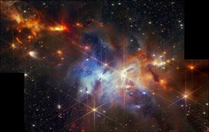 A protoestrela EC 53 na Nebulosa de Serpens (imagem da NIRCam) de James Webb Space Telescope (NASA)