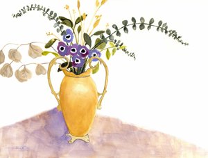 Natureza morta com flores roxas e vaso inglês, c.2024 (aguarela sobre papel) de Janel Bragg