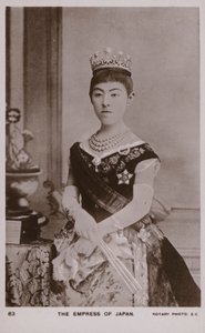 Imperatriz Shoken, esposa do Imperador Meiji do Japão (foto a p/b)
