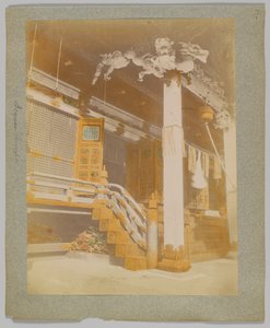 Tōshō-_gū, Nikko, Japão (foto a p/b colorida à mão) de Japanese Photographer