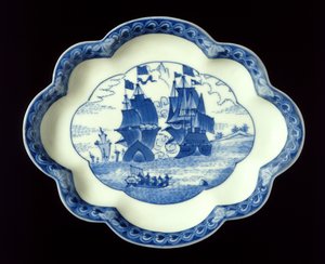 Arita prato, depois de um original holandês, final do século XVII (porcelana)