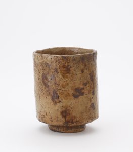 Tigela de chá cilíndrica com inscrição, oficina de utensílios Raku desconhecida, tigela de chá (tsutsu chawan) de Japanese School