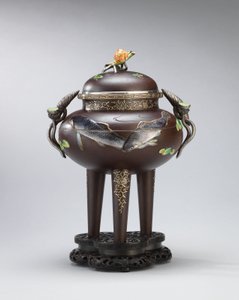 Queimador de incenso de esmalte e ferro incrustado em metal macio, selado Koichi Shin (Takasaki Koichi), Período Meiji (ferro, ouro, prata e esmaltes) de Japanese School