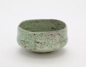 Tigela de chá com selo falso Raku, oficina de utensílios Raku desconhecida de Japanese School