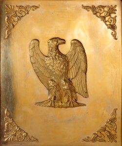 Tampa decorada da águia imperial, símbolo do Imperador Napoleão I (1769-1821) realizada por Jean Baptiste Isabey (1767-1855) 1814 Coleção particular