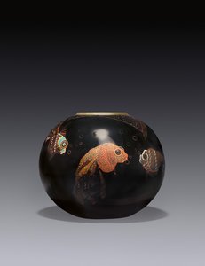 Vaso &39;Aux Poissons&39;, c.1928 (metal lacado, com revestimento de cobre) de Jean Dunand