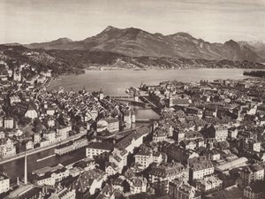 Suíça: Lucerna, do Gutsch, olhando para o Lago e o Rigi (foto p/b) de Jean Gaberell