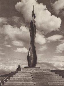 Suíça: Memorial de guerra em Forch, perto de Zurique (foto a p/b)