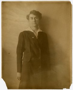 Frances Maule, c.1905-40 (foto gelatina prateada) de Jessie Tarbox Beals