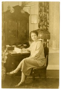 Juiz Jean Norris de Nova York, c.1926 (foto em prata gelatina) de Jessie Tarbox Beals