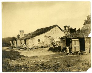 Casa "mexicana" no Texas, perto de San Antonio de Jessie Tarbox Beals