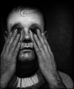 A morte de um palhaço (série), 2016 (manipulação de fotos)