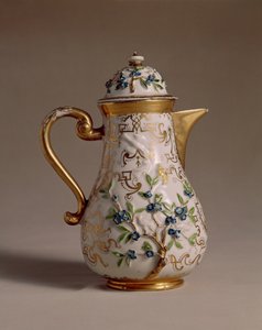 Cafeteira, decorada com relevo aplicado, Meissen, porcelana c.1710