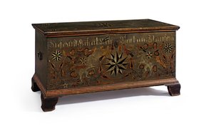Cômoda com manta decorada feita para Barbara Stauffer, Rapho Township, Lancaster County, Pensilvânia, EUA, 1799 de John Flory