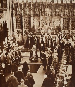 O Rei Edward VIII Polvilha a Terra no Caixão de Seu Pai, 1936