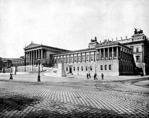 Casas do Parlamento, Viena, 1893. de John L. Stoddard