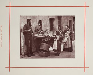 Dealer in Fancy-Ware, 1877. de John Thomson