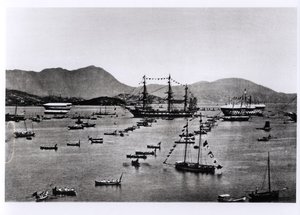 Vista do Porto, Hong Kong, de "Ilustrações da China e seus habitantes", de J. Thomson, publicado em 1873 de John Thomson