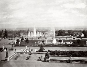 O Palácio de Cristal em Londres: terraços e fontes, c.1870 (foto a p/b)