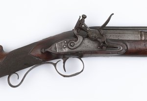 Blunderbuss com baioneta de primavera emitida para Voluntários Irlandeses, c.c.1815 (blunderbuss, flintlock)