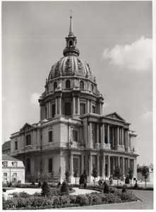 Fachada da Igreja de St. Louis, Dome des Invalides, 1679-1706