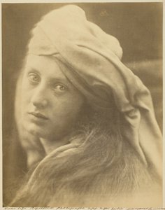 Um estudo da Beatrice Cenci, setembro de 1870. de Julia Margaret Cameron