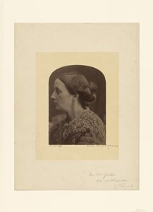 A honorável Sra. Gordon / Caroline Emilia Mary Hershel de Julia Margaret Cameron