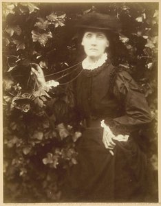 Mrs. Herbert Duckworth She Walks in Beauty, Setembro de 1874. de Julia Margaret Cameron