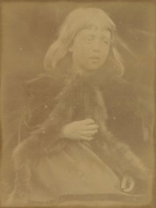 [Criança não identificada], 1873. de Julia Margaret Cameron