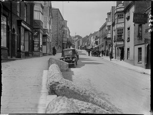Broad Street, Lyme Regis, Dorset, 22/05/1925 (foto a p/b)