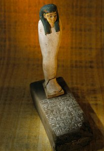 Tijolo Mágico, Tutmosis IV; KV 43. Os "tijolos mágicos" eram muitas vezes colocados em nichos de r..., 2009 (foto) de Kenneth Garrett