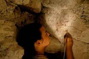 Guerreiro de Teotihuacan, mural, Sufricaya, Holmul, Guatemala, Maya, Francisco Estradabelli, 2008 (foto) de Kenneth Garrett