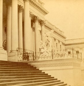 "Frente do Senado, Washington D.C.", C1900.  