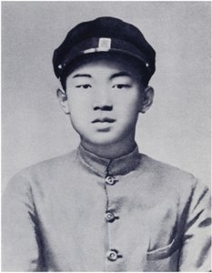 O camarada Kim Il-sung nos seus anos de escola (litho) de Korean Photographer